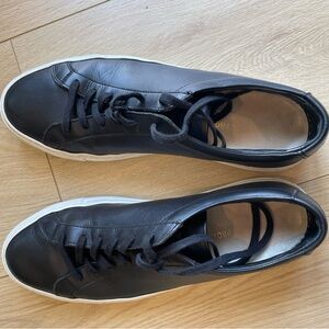 Common Projects Black Leather Sneakers with White Sole